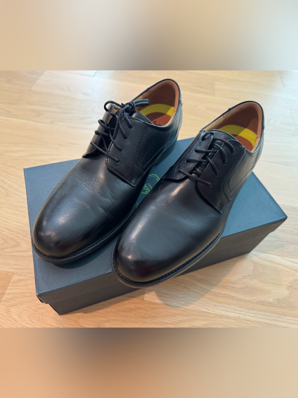 Florsheim Black Leather Derby Dress Shoes